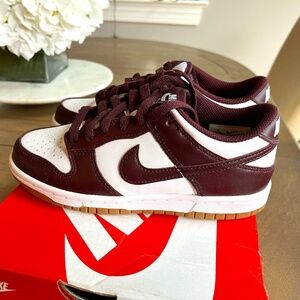 New In Box Nike Dunk Low BG White/Burgandy Crush Size 3.5Y/5W
